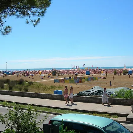 Ferienwohnung Fuer 8 Personen Ca 80 Qm In Bibione, Adriakueste Italien Und Umgebung * 비비오네
